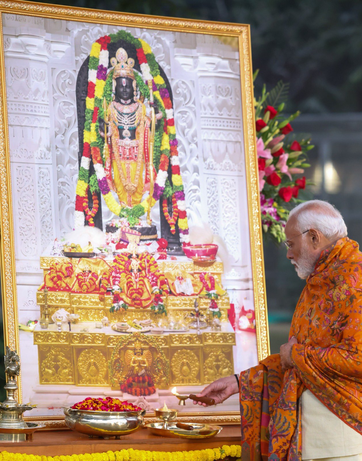 Ayodhya News:प्राण प्रतिष्ठा के बाद पीएम मोदी ने अपने आवास पर जलाई 'राम ज्योति'
